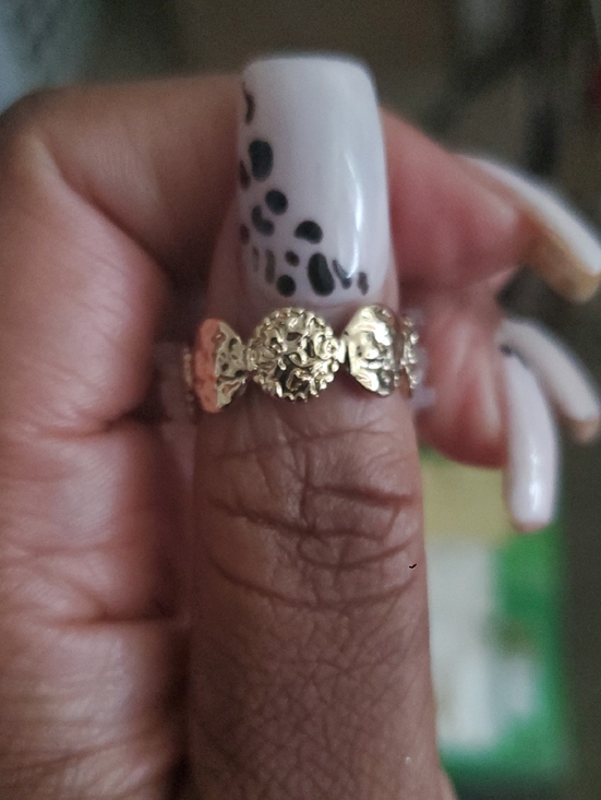 I Am. Jewelry - Gold Tone Textured Disc Band Ring - Women Jewelry Size 6